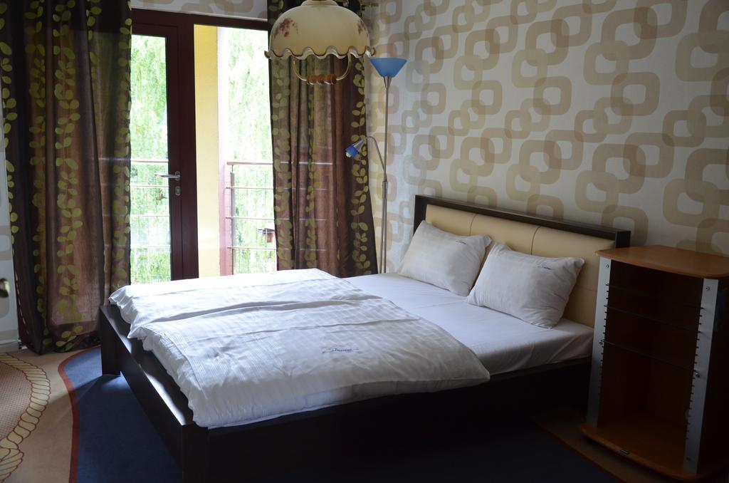Shuma Hotell Dąbrowa Górnicza Eksteriør bilde